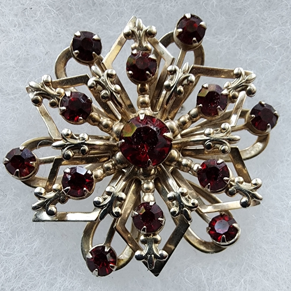 Brooch